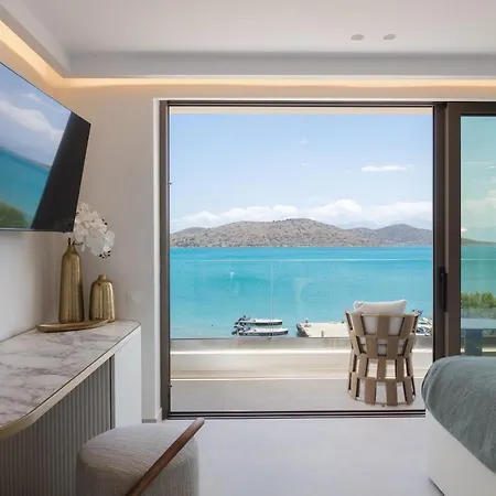 Naiades Boutique - Adults Only 4*